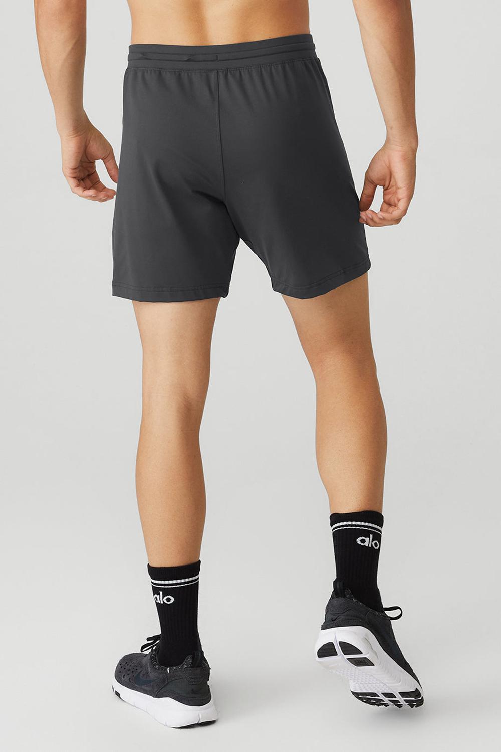 Alo Yoga Conquer Reform Miesten Shortsit Anthracite | Suomi  5738-GZRAW
