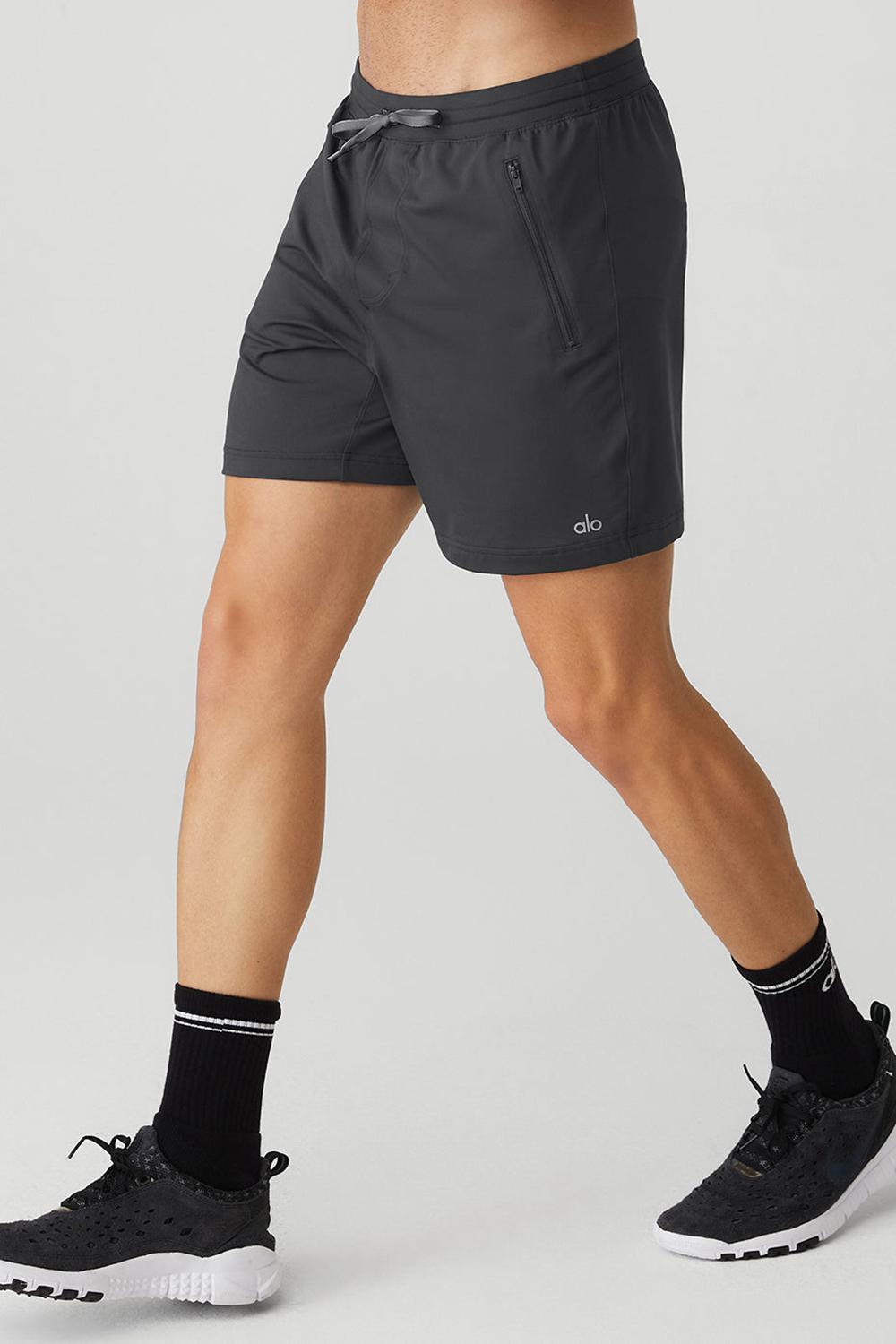 Alo Yoga Conquer Reform Miesten Shortsit Anthracite | Suomi  5738-GZRAW