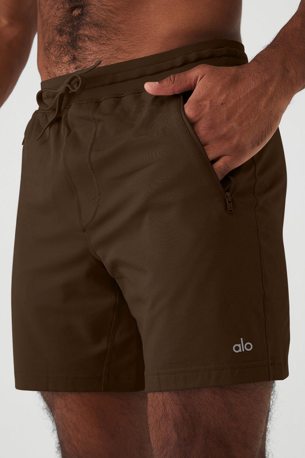 Alo Yoga Conquer Reform Miesten Shortsit Espresso | Suomi  4053-HNLYF