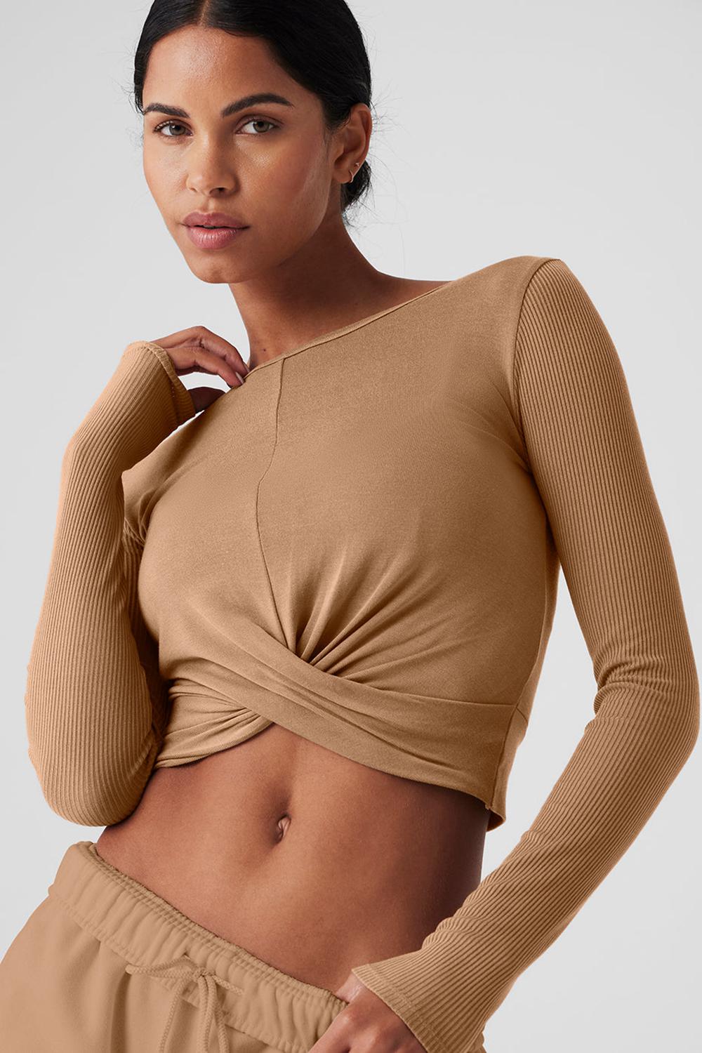 Alo Yoga Cover Top Naisten Pitkähihainen Toasted Almond | Suomi  0192-FIPNX
