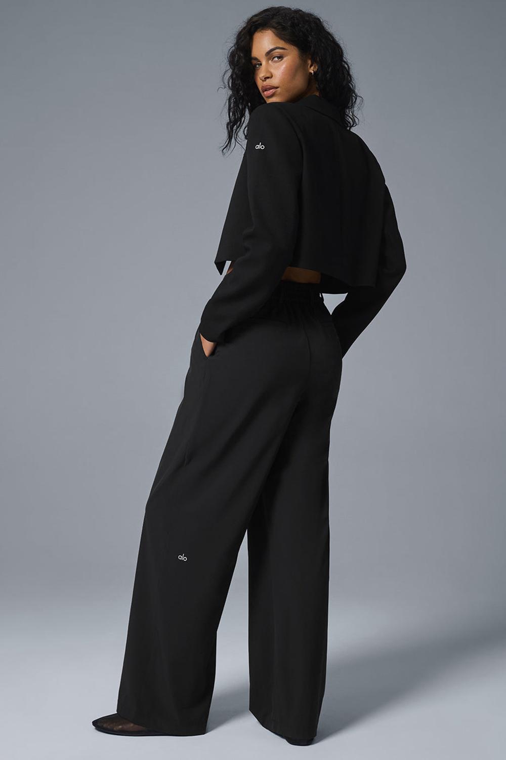Alo Yoga Cropped First-Class Naisten Bleiseri Mustat | Suomi  8195-LXSOW