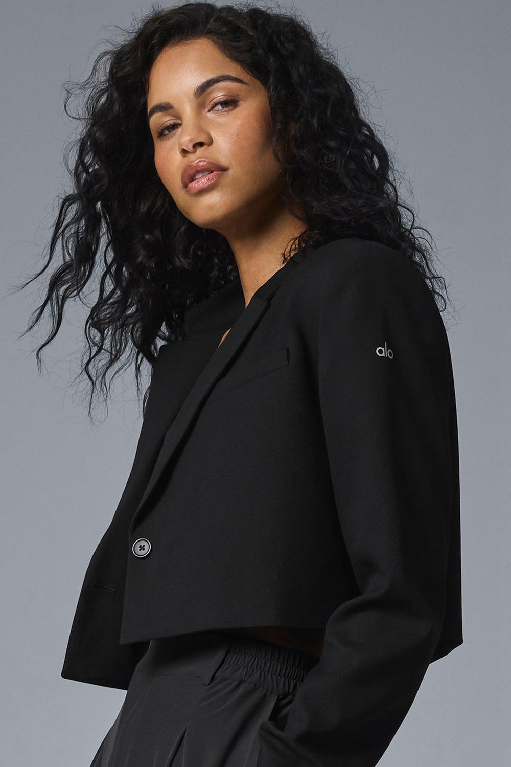 Alo Yoga Cropped First-Class Naisten Bleiseri Mustat | Suomi  8195-LXSOW