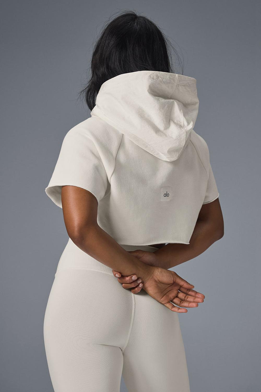 Alo Yoga Cropped In The Air Naisten Short Sleeve Ivory | Suomi  0491-LOUJP