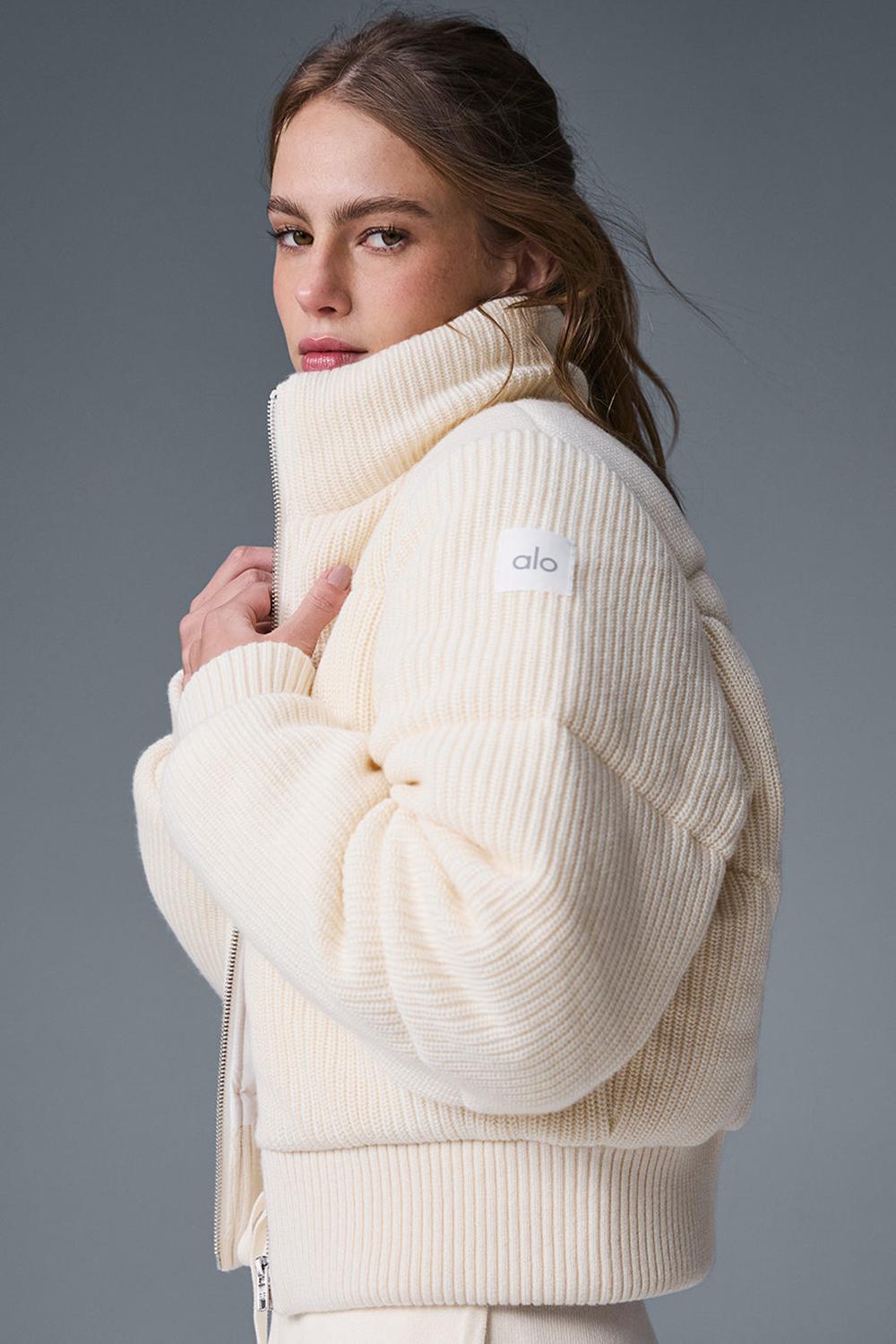 Alo Yoga Darling Sweater Naisten Puffer Takki Ivory | Suomi  6180-DICTV