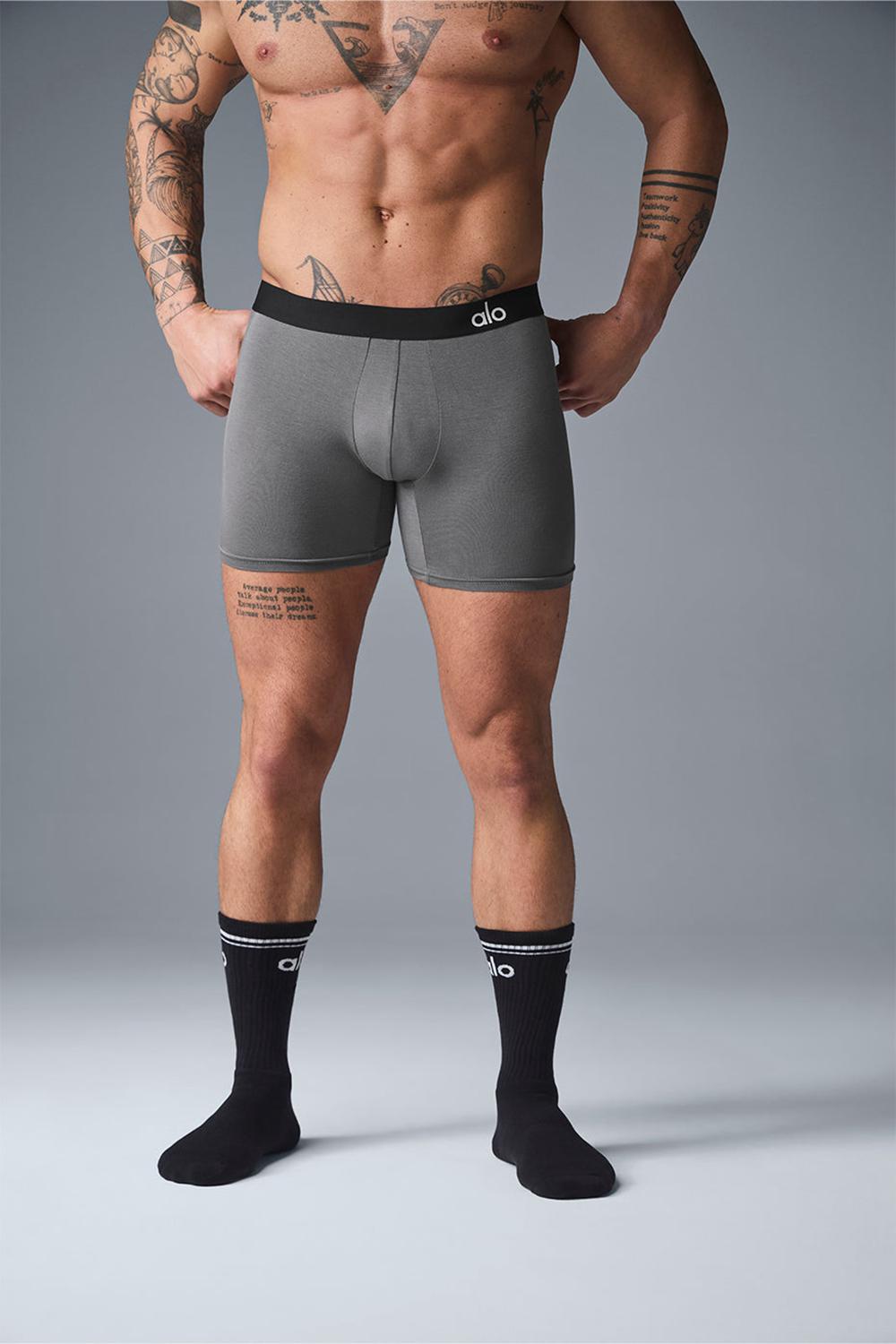Alo Yoga Day and Night Miesten Boxer Harmaat | Suomi  5719-QXPHG