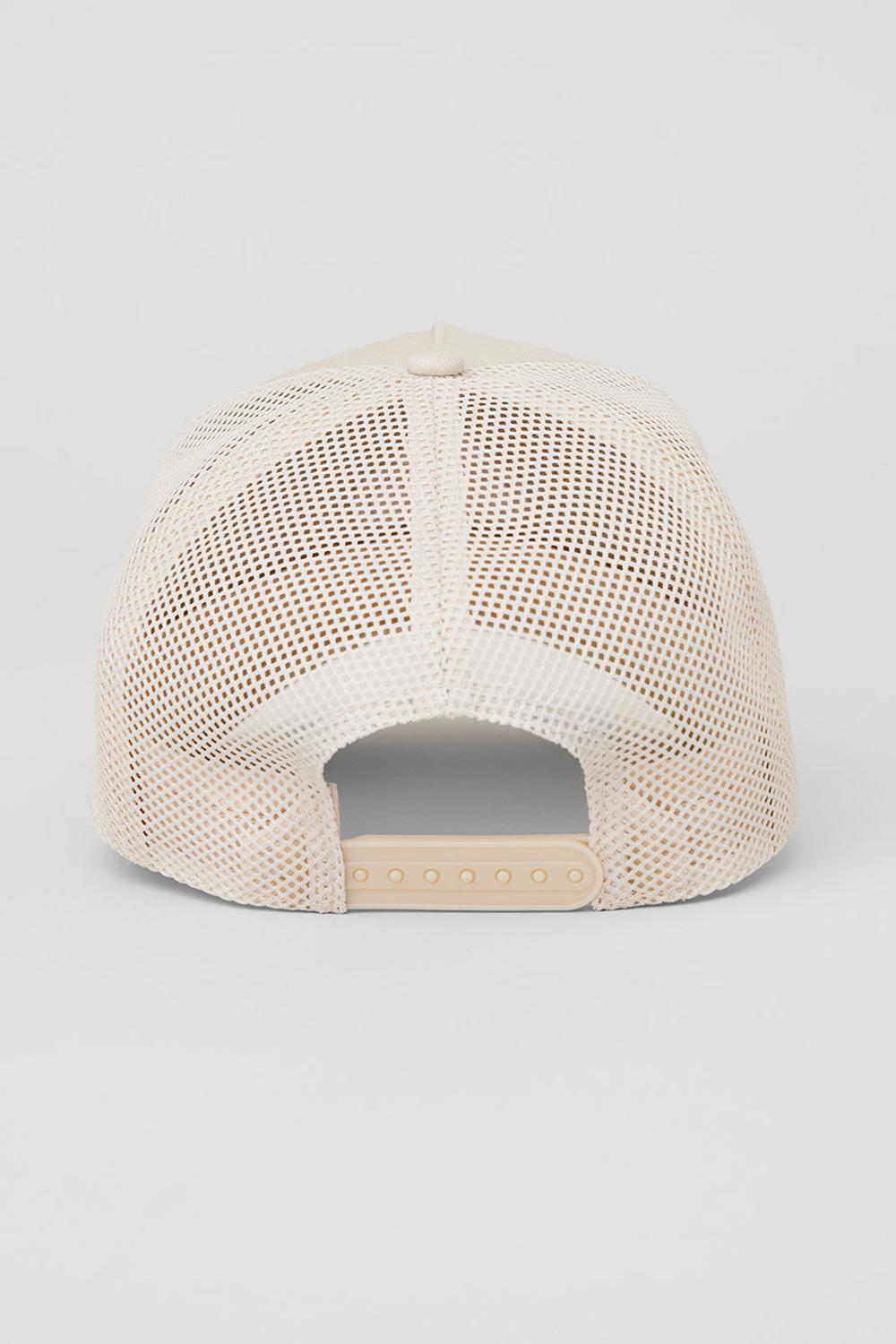 Alo Yoga District Naisten Trucker Lippis Bone | Suomi  0238-QRTGZ