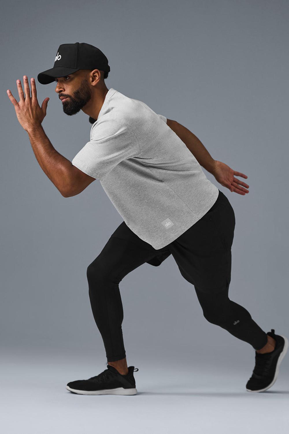 Alo Yoga Double Take Miesten Short Sleeve Harmaat | Suomi  9261-SQRUY