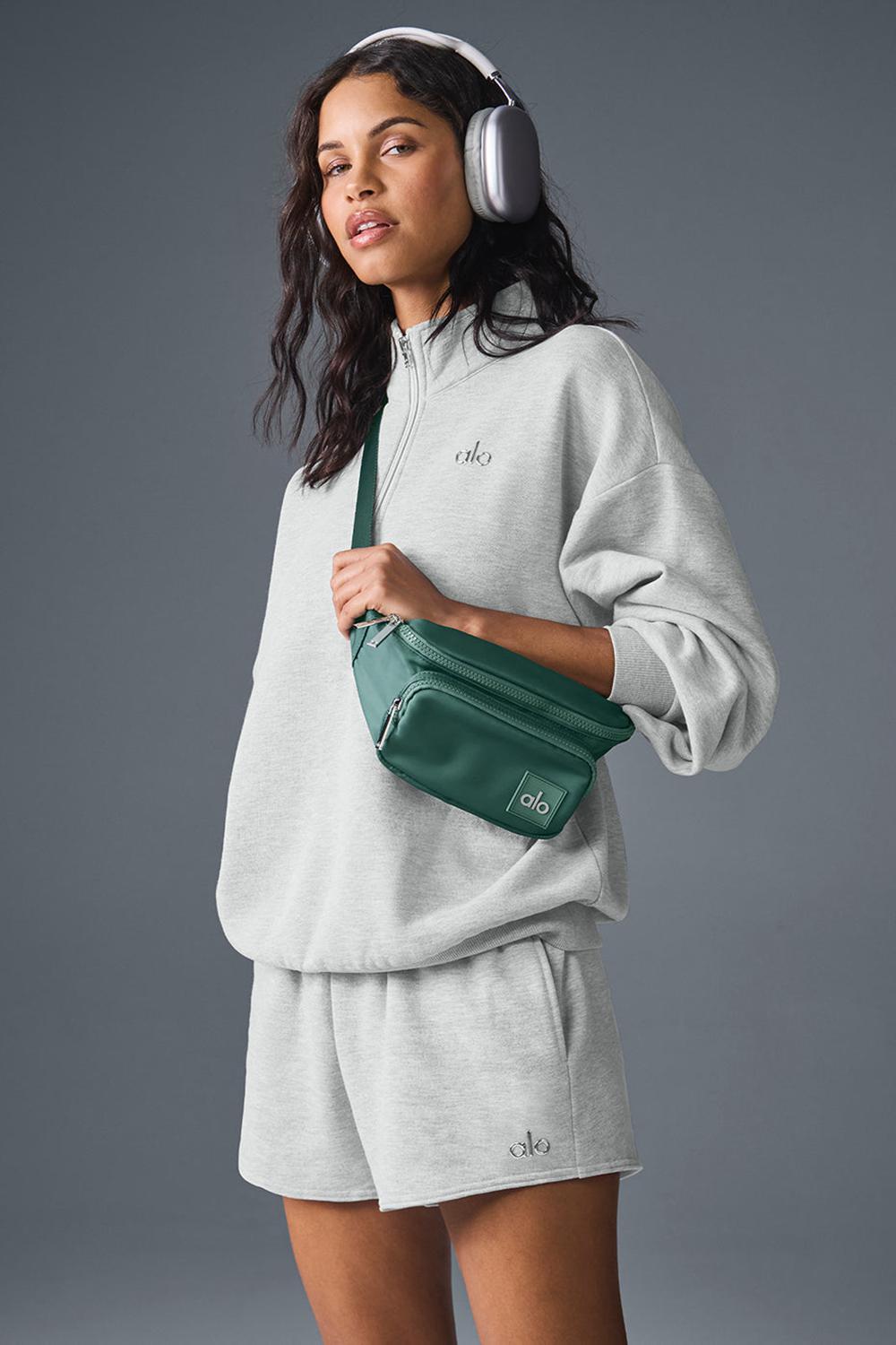 Alo Yoga Explorer Fanny Pack Naisten Bum Bags Winter Ivy | Suomi  5637-OPDMX