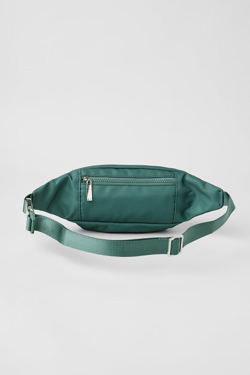 Alo Yoga Explorer Fanny Pack Naisten Bum Bags Winter Ivy | Suomi  5637-OPDMX