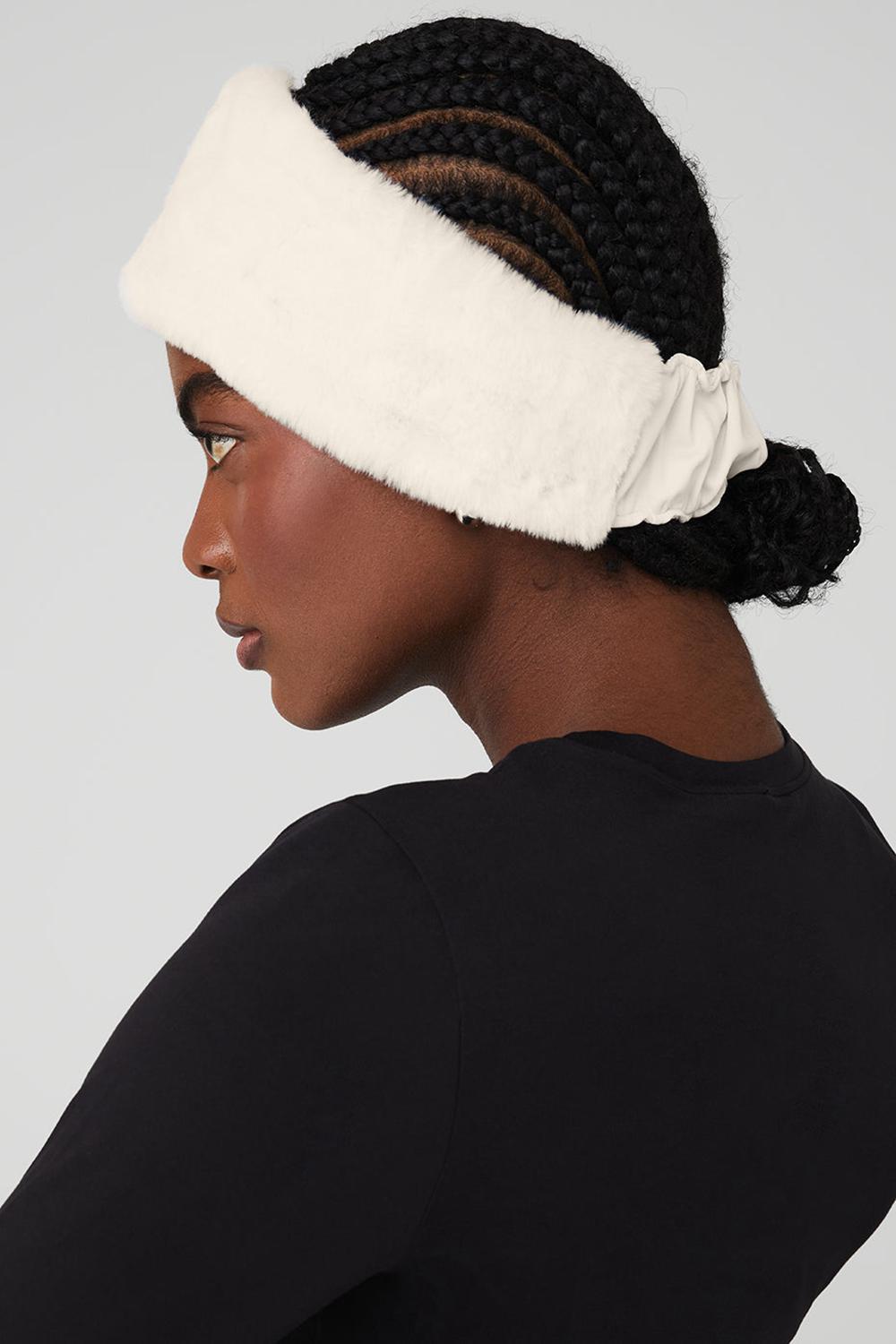 Alo Yoga Faux Fur Ear Warmers Naisten Panta Ivory | Suomi  6832-LHDEC