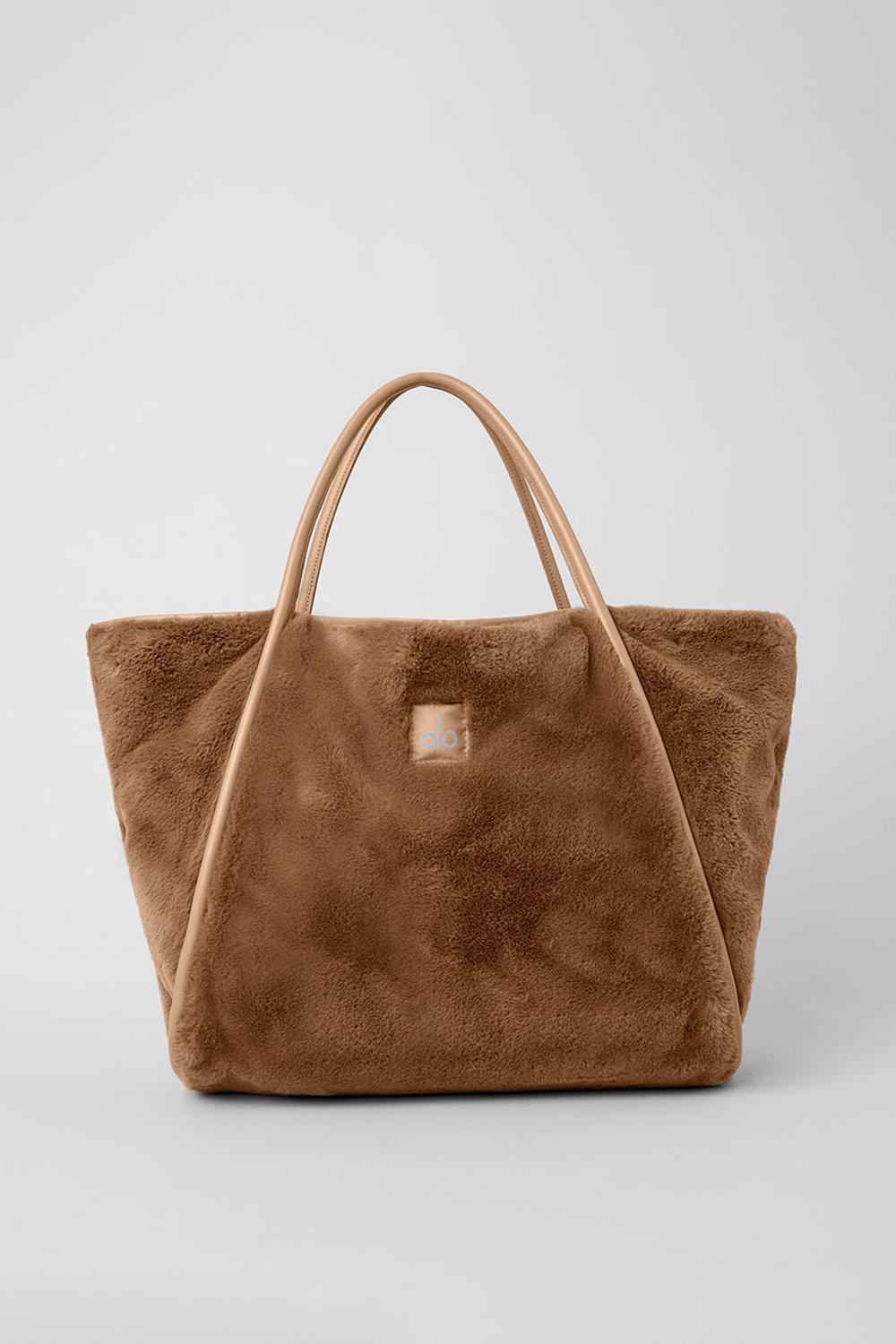 Alo Yoga Faux Fur Naisten Kangaskassit Toasted Almond | Suomi  4910-MNKZY