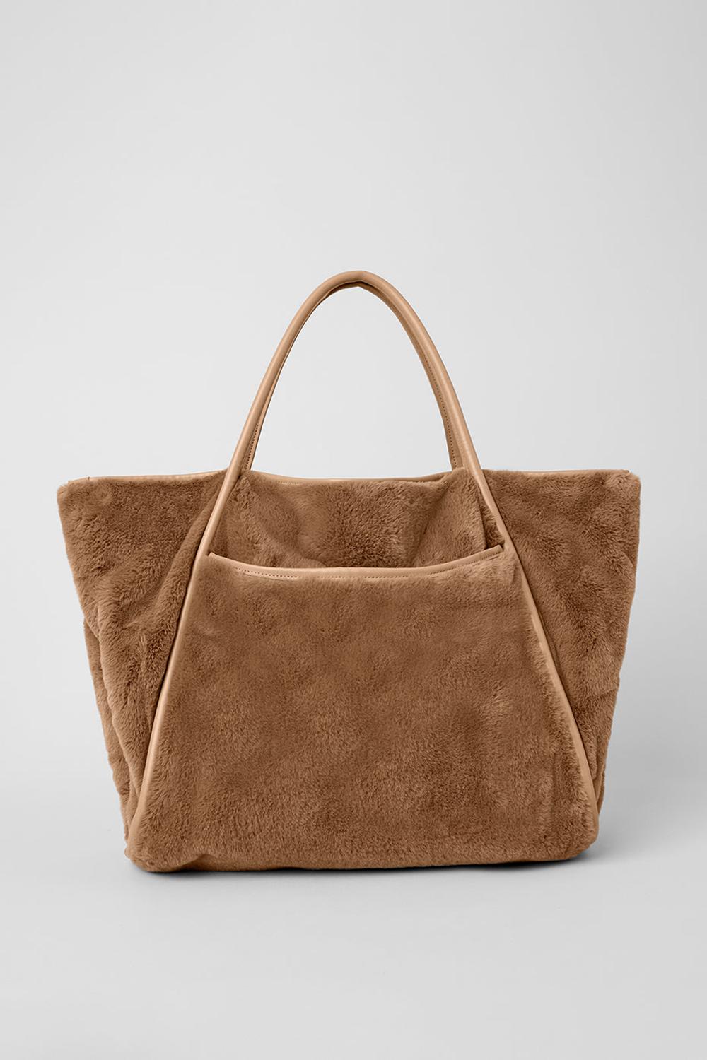 Alo Yoga Faux Fur Naisten Kangaskassit Toasted Almond | Suomi  4910-MNKZY
