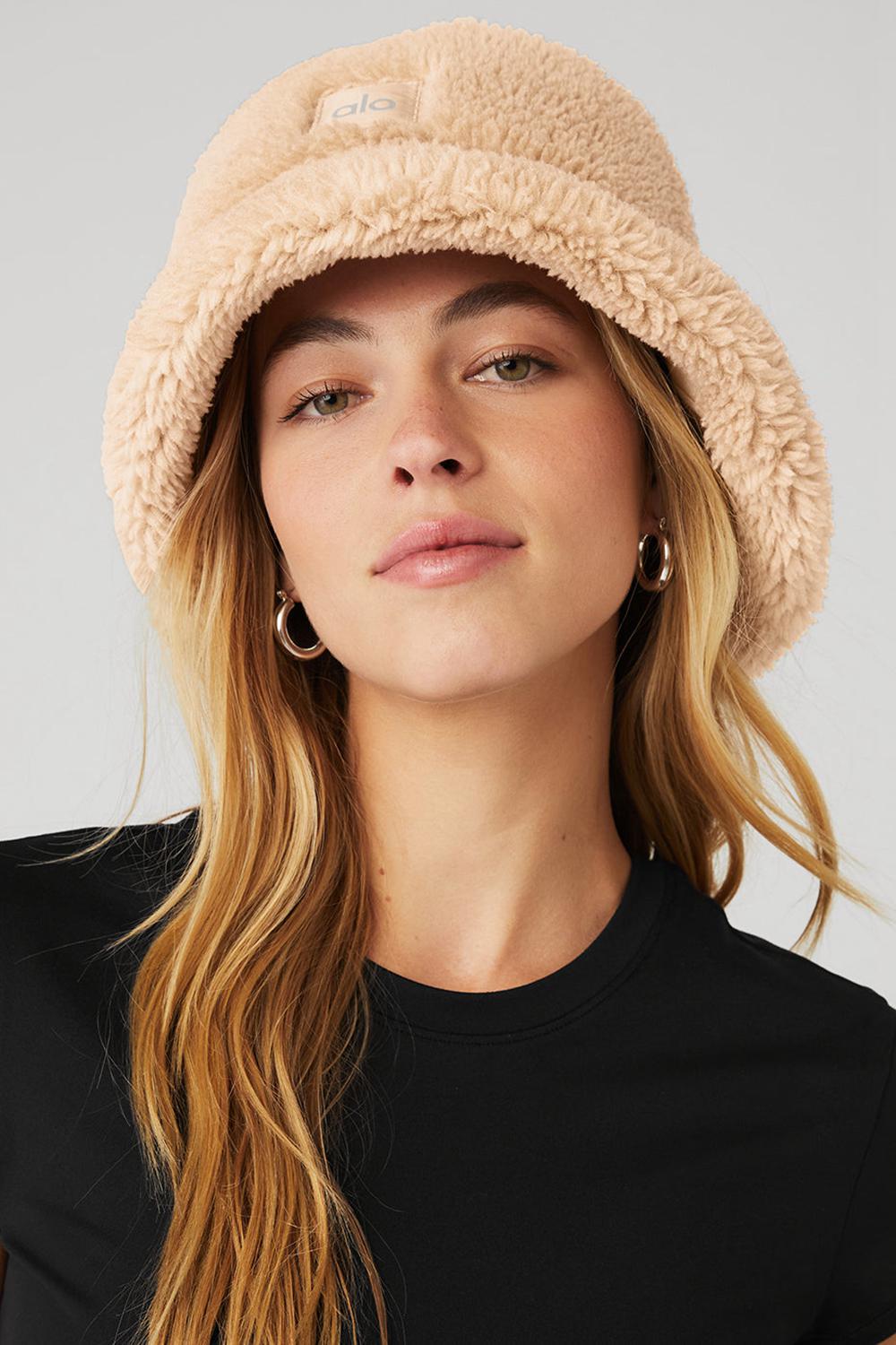 Alo Yoga Foxy Sherpa Miesten Bucket Hattu Camel | Suomi  5738-PTIXN