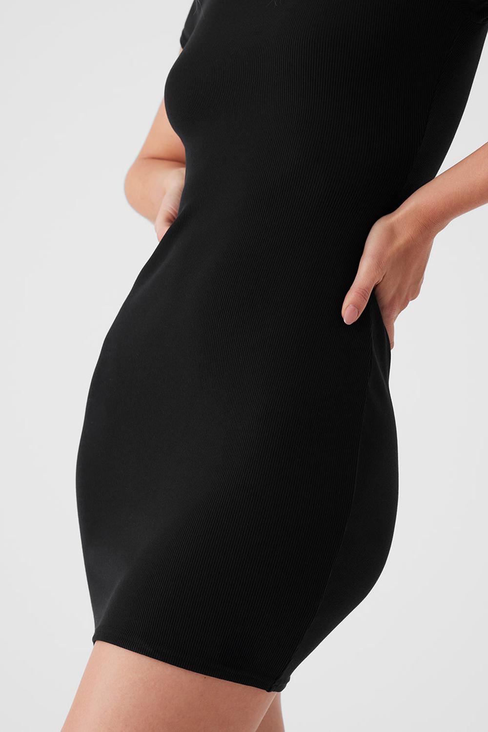 Alo Yoga Goddess Ribbed Short Sleeve Naisten Mekko Mustat | Suomi  8327-UPRVI