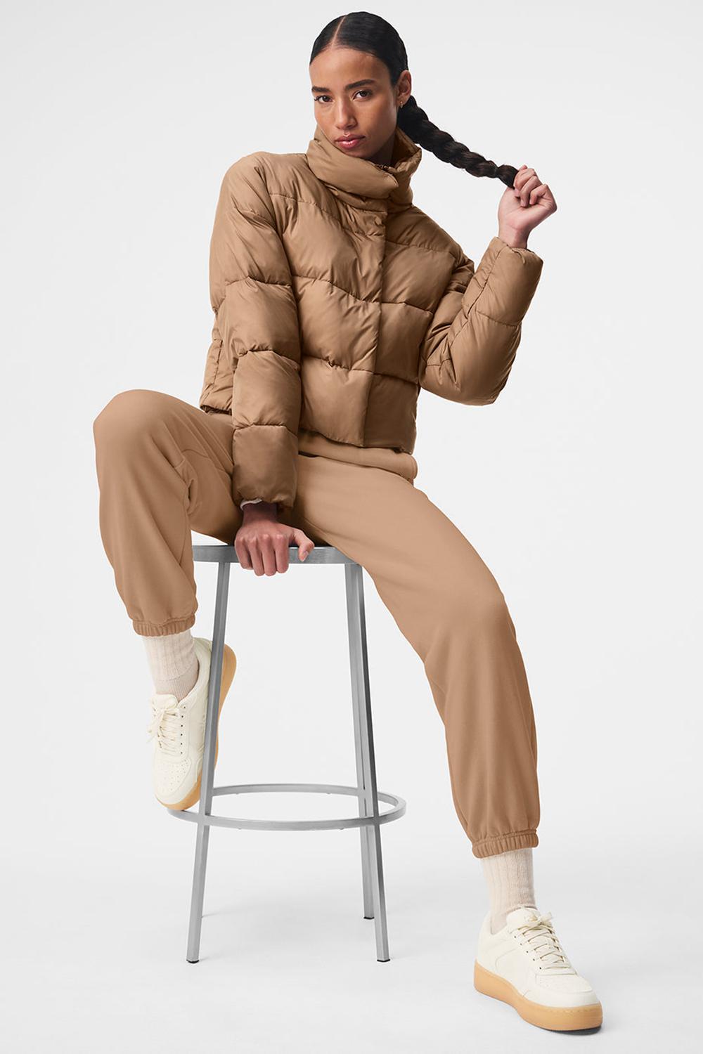 Alo Yoga Gold Rush Naisten Puffer Takki Toasted Almond | Suomi  0943-WBMKS