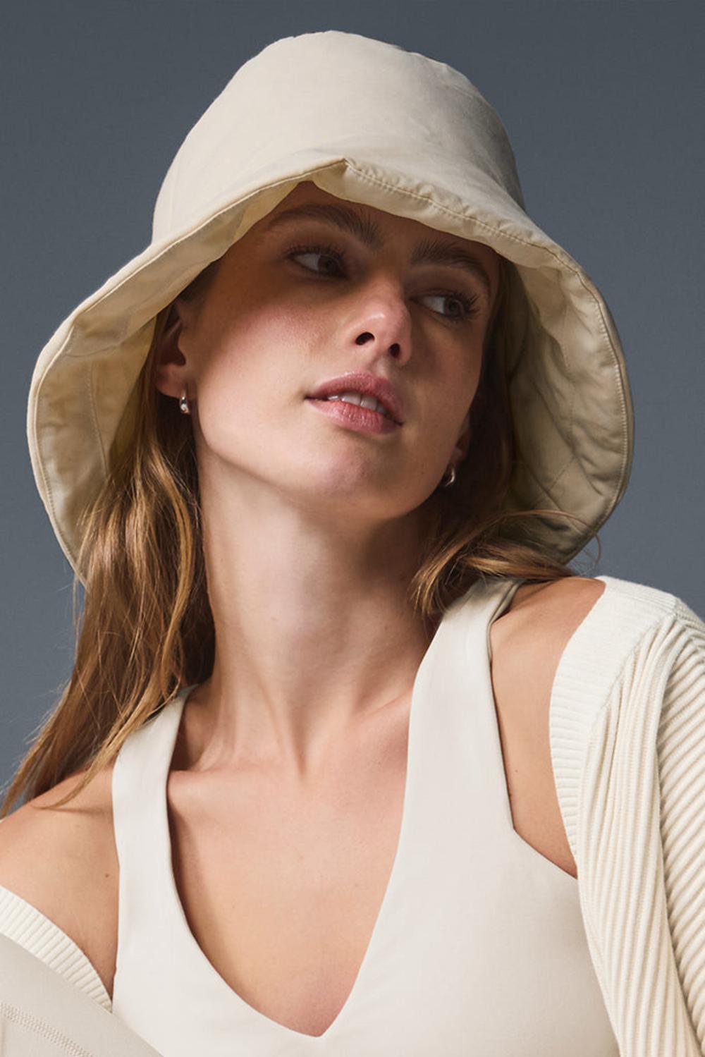 Alo Yoga Good Shade Miesten Bucket Hattu Oat Milk | Suomi  7631-ELHDI