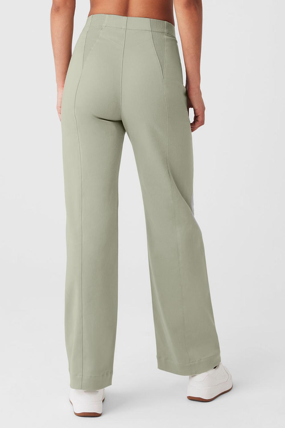 Alo Yoga High-Waist On Point Moto Naisten Housut Limestone | Suomi  0753-HNRWG
