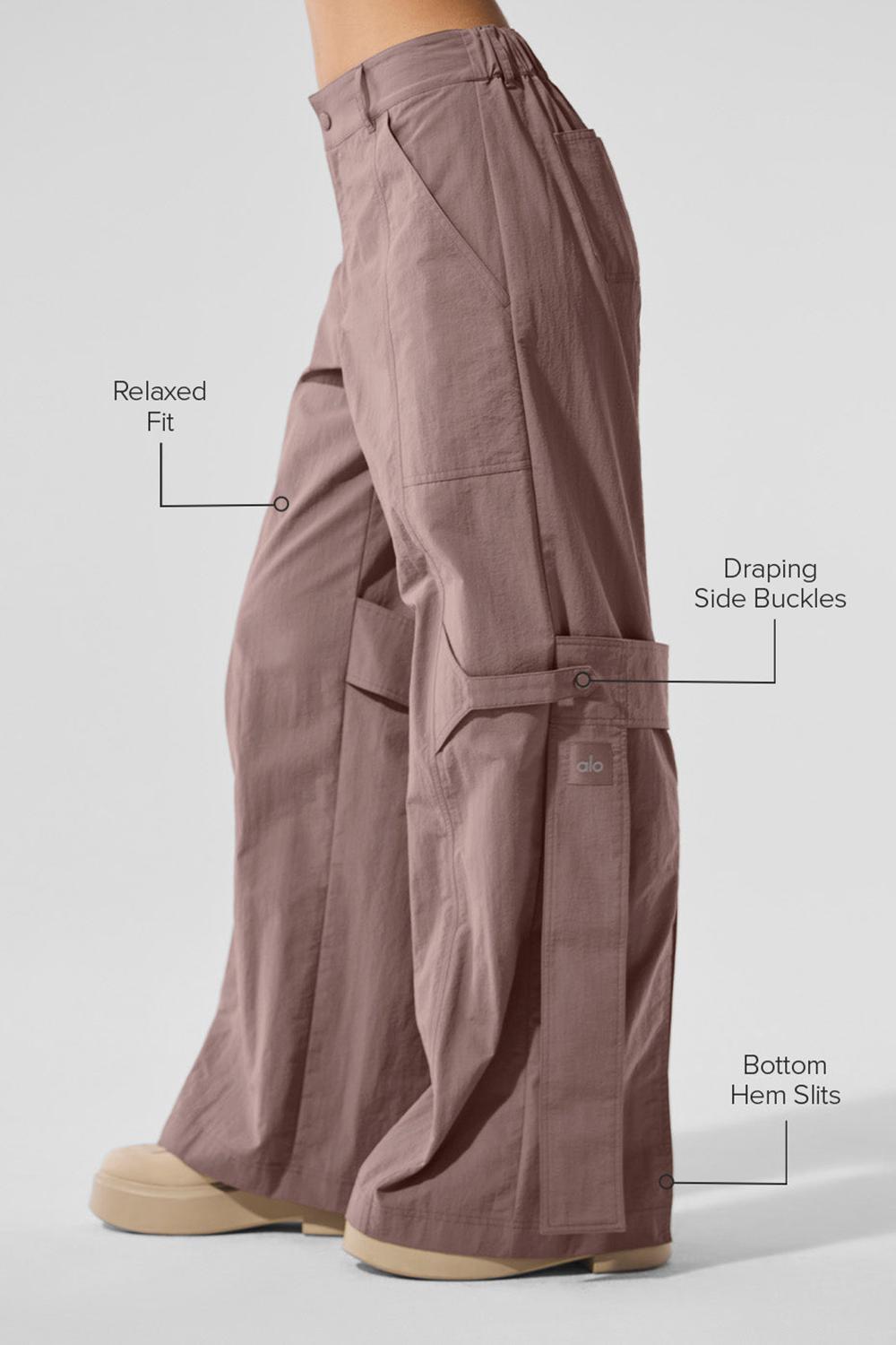 Alo Yoga High-Waist Voyager Naisten Housut Mushroom | Suomi  3142-THNBA
