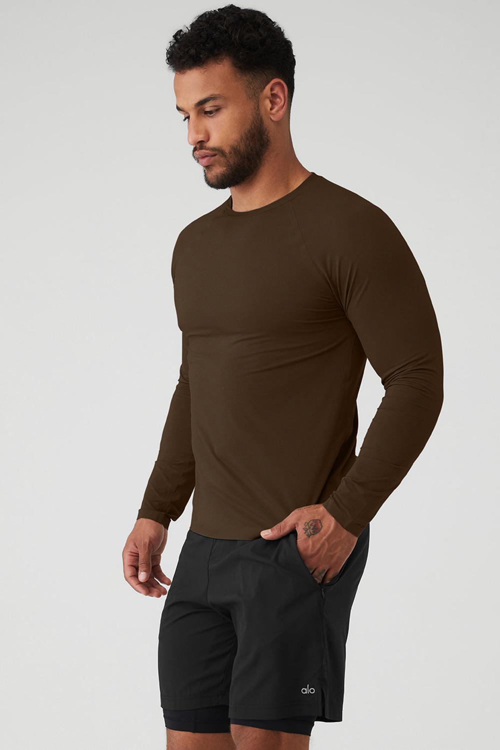 Alo Yoga Idol Long Sleeve Performance Miesten Juoksupaidat Espresso | Suomi  0187-LKXTI