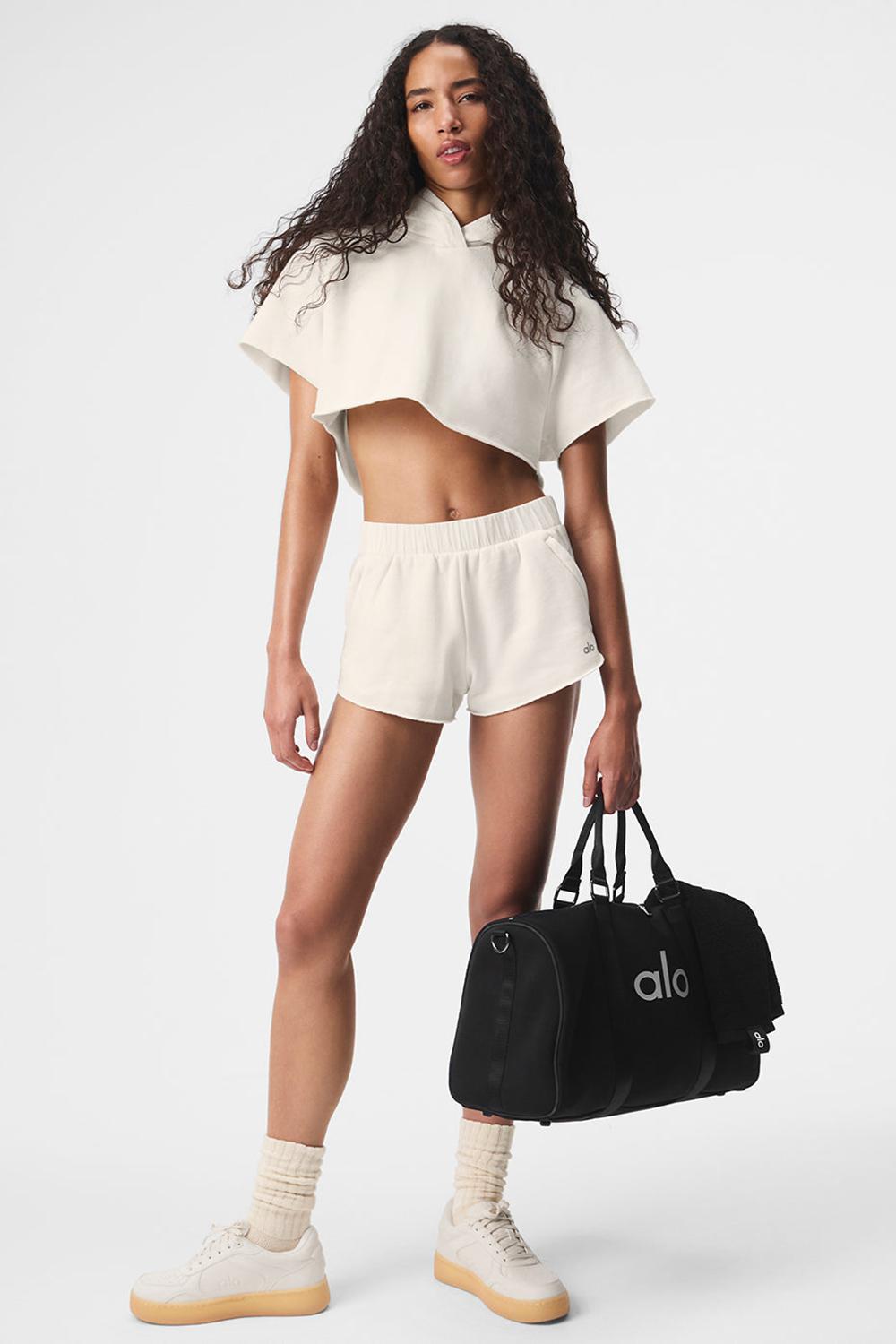 Alo Yoga In The Air Dolphin Naisten Shortsit Ivory | Suomi  5073-IWYCL