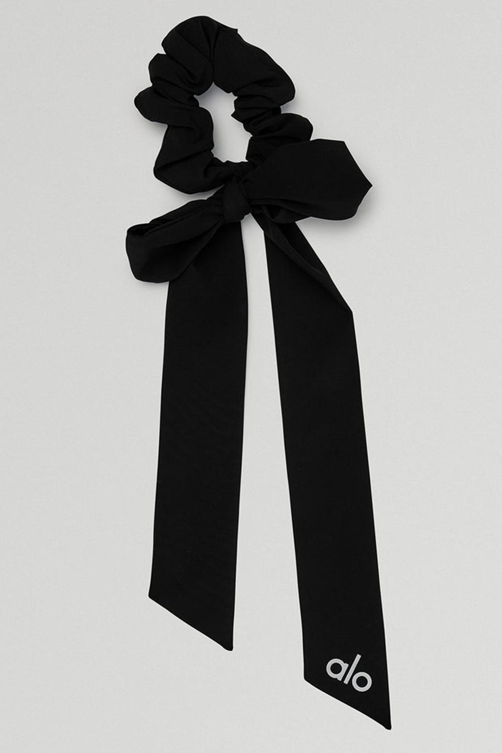 Alo Yoga Love Knots Tie Naisten Scrunchie Mustat | Suomi  5832-YMLKR