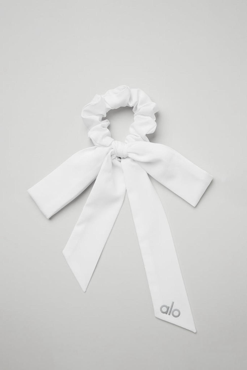 Alo Yoga Love Knots Tie Naisten Scrunchie Valkoinen | Suomi  2109-NOHGZ