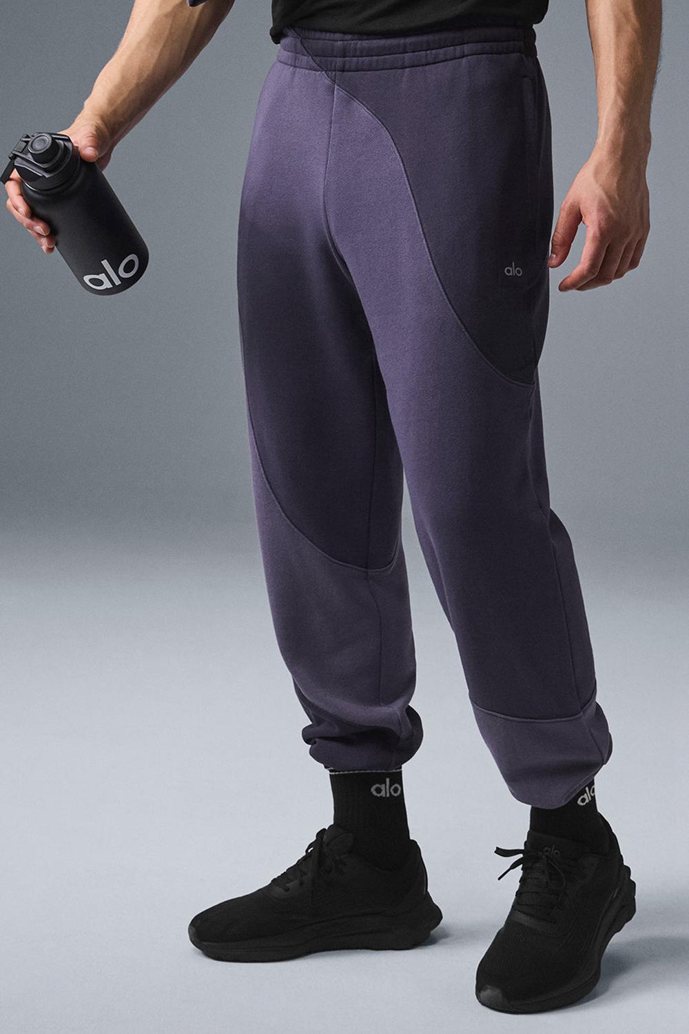 Alo Yoga Make Waves Miesten Collegehousut Italian Plum Tonal | Suomi  4697-SVAHW