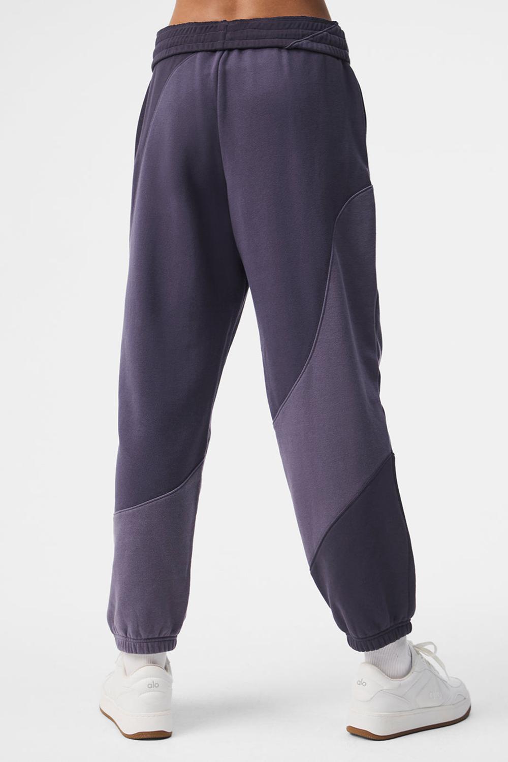 Alo Yoga Make Waves Naisten Collegehousut Italian Plum Tonal | Suomi  4219-GROVP
