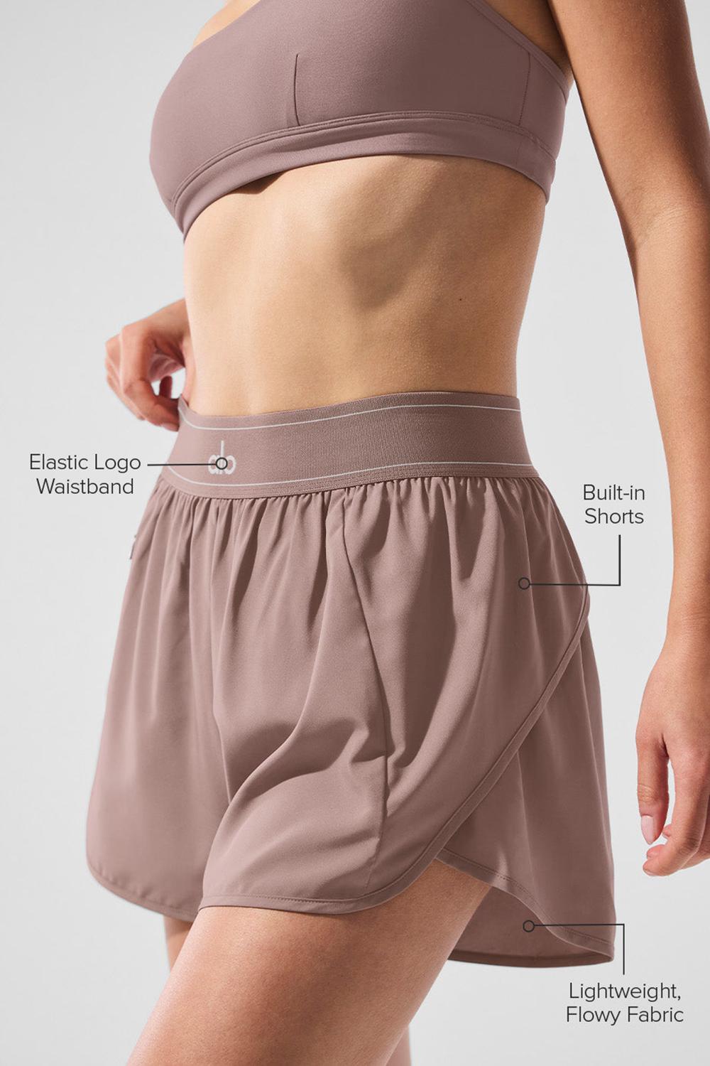 Alo Yoga Match Point Naisten Shortsit Mushroom | Suomi  9081-CTSEP