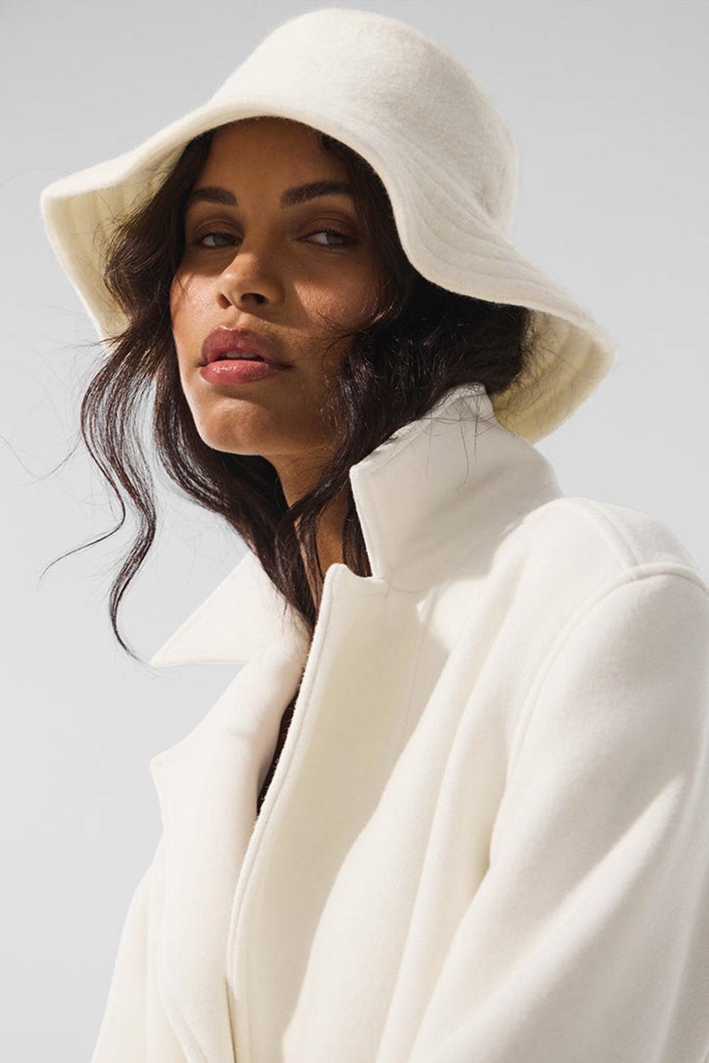 Alo Yoga Merino Wool Naisten Bucket Hattu Ivory | Suomi  7516-KRYPS