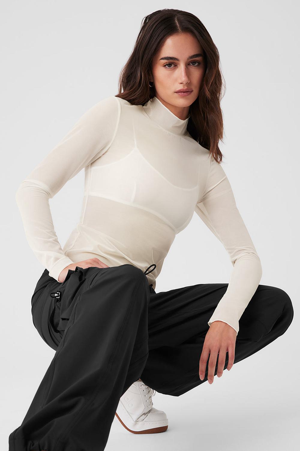 Alo Yoga Mesh Sheer Illusion Mock Neck Naisten Pitkähihainen Ivory | Suomi  4761-JSOEK