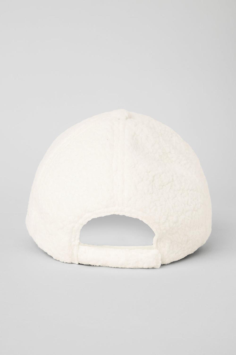 Alo Yoga Micro Sherpa Off-Duty Naisten Lippis Ivory | Suomi  1468-BFVDQ