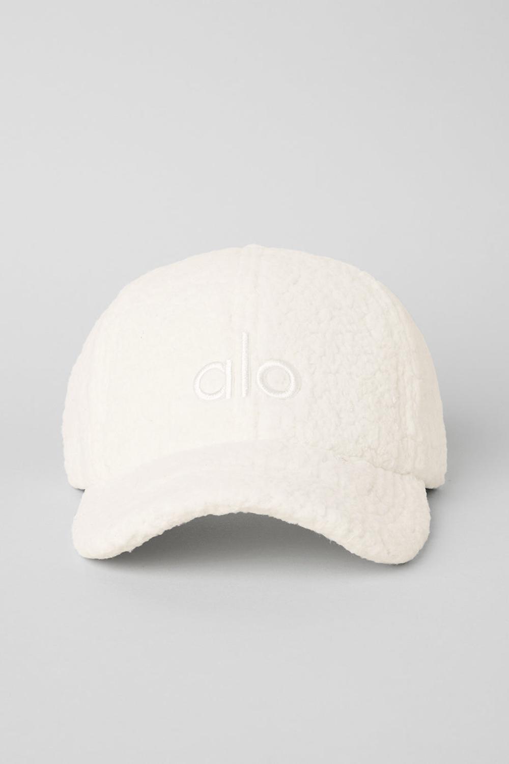 Alo Yoga Micro Sherpa Off-Duty Naisten Lippis Ivory | Suomi  1468-BFVDQ
