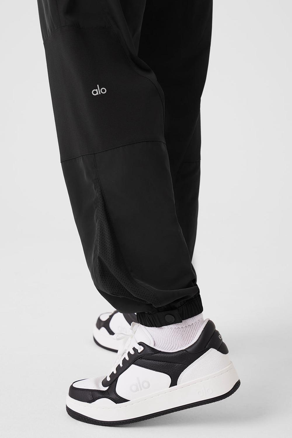 Alo Yoga Mixed Media Reinvention Naisten Jogger Housut Mustat | Suomi  7264-KGYUJ