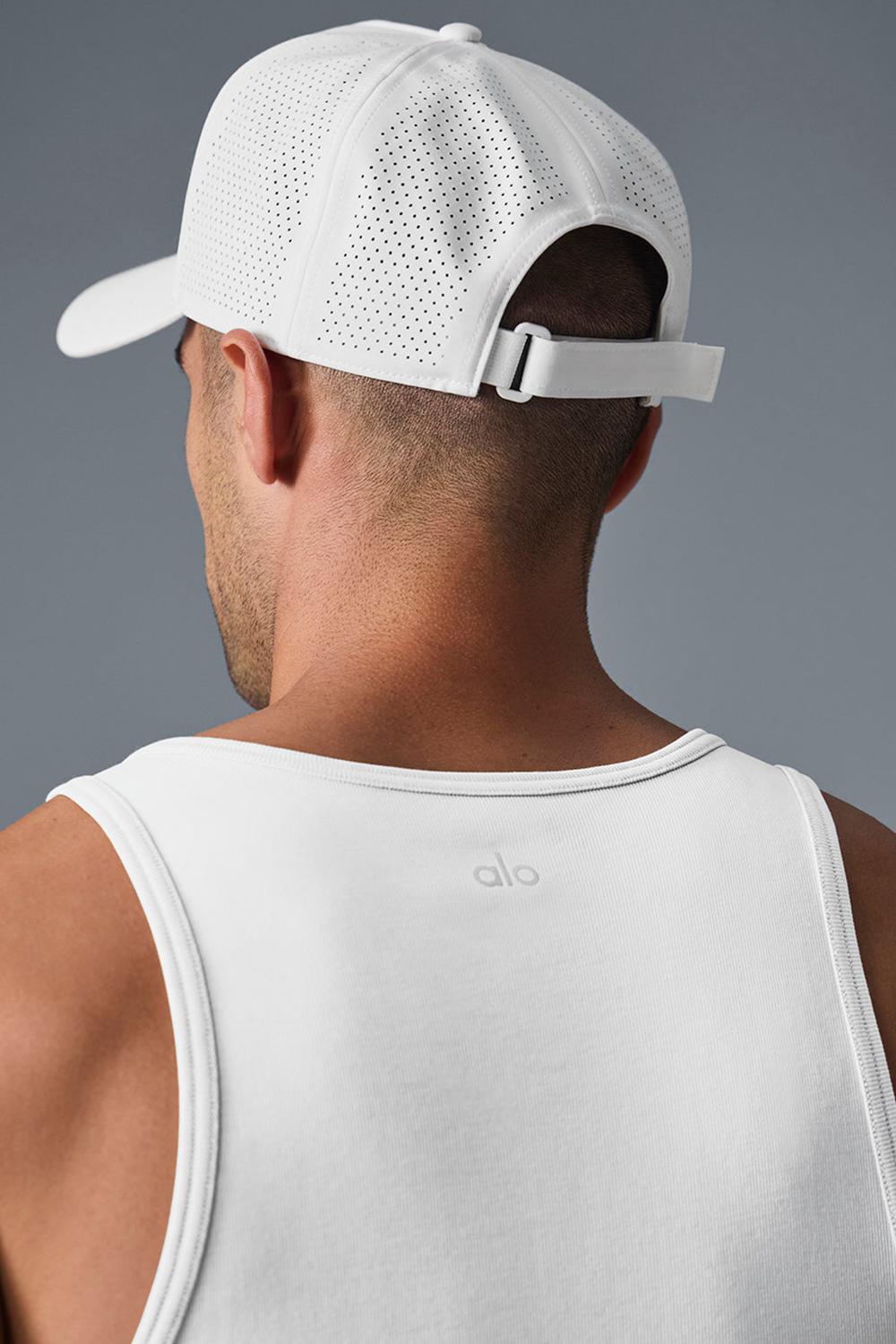 Alo Yoga Performance District Miesten Trucker Lippis Valkoinen | Suomi  0623-OHBQS