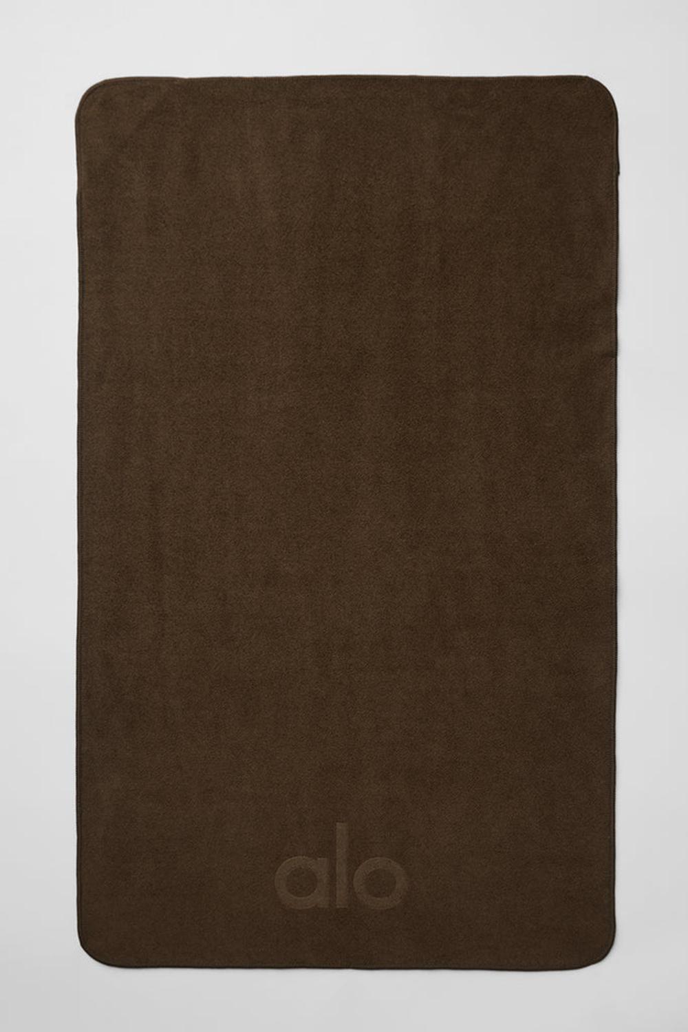 Alo Yoga Performance No Sweat Miesten Hand Towel Espresso | Suomi  7169-MOPGK