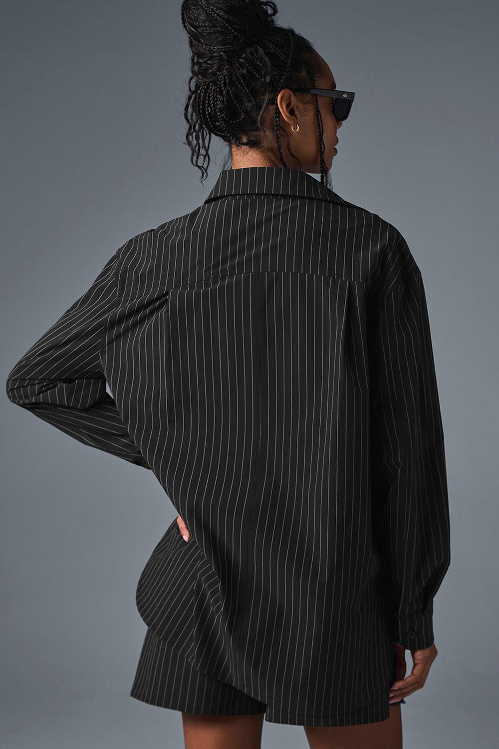 Alo Yoga Pinstripe Daylight Button Down Naisten Pitkähihainen Mustat Titaani | Suomi  6405-KCDOH