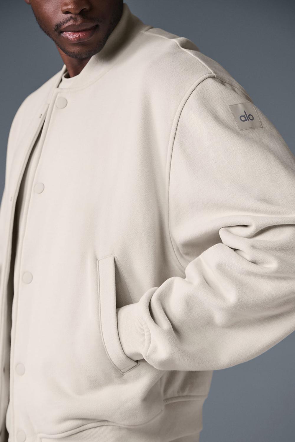 Alo Yoga Renown Varsity Miesten Takit Bone | Suomi  5146-DRNYP