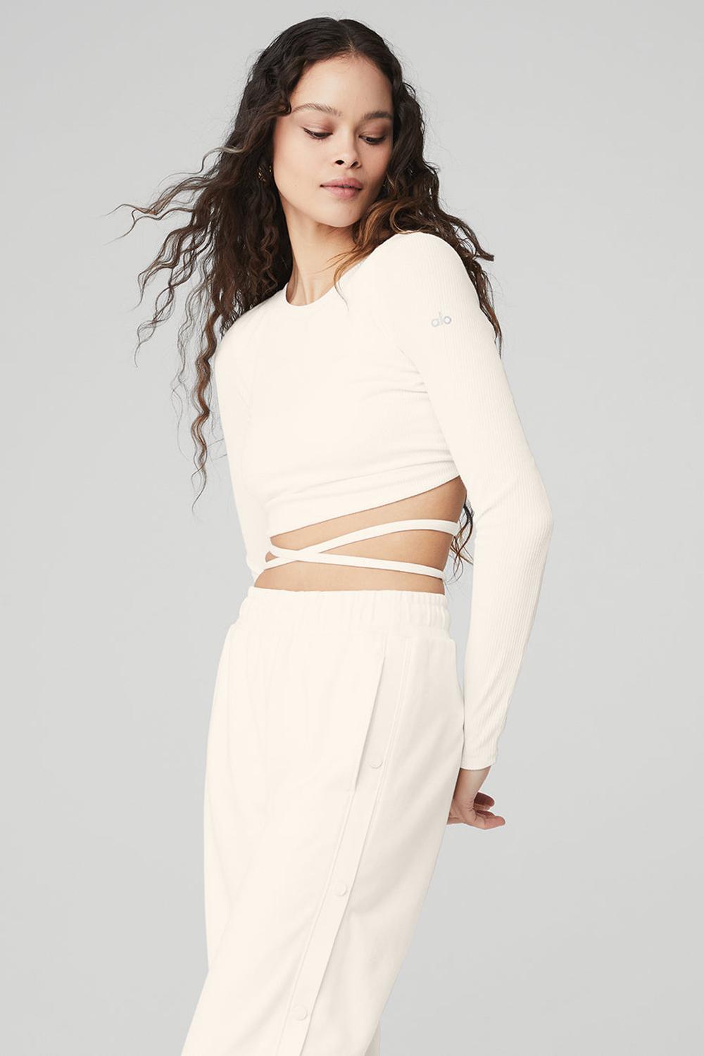 Alo Yoga Ribbed Manifest Naisten Pitkähihainen Ivory | Suomi  5683-ANGOV