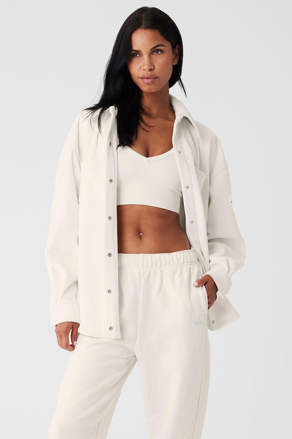 Alo Yoga Ribbed Velour Mountain Side Shacket Naisten Takit Ivory | Suomi  4326-RIKDA