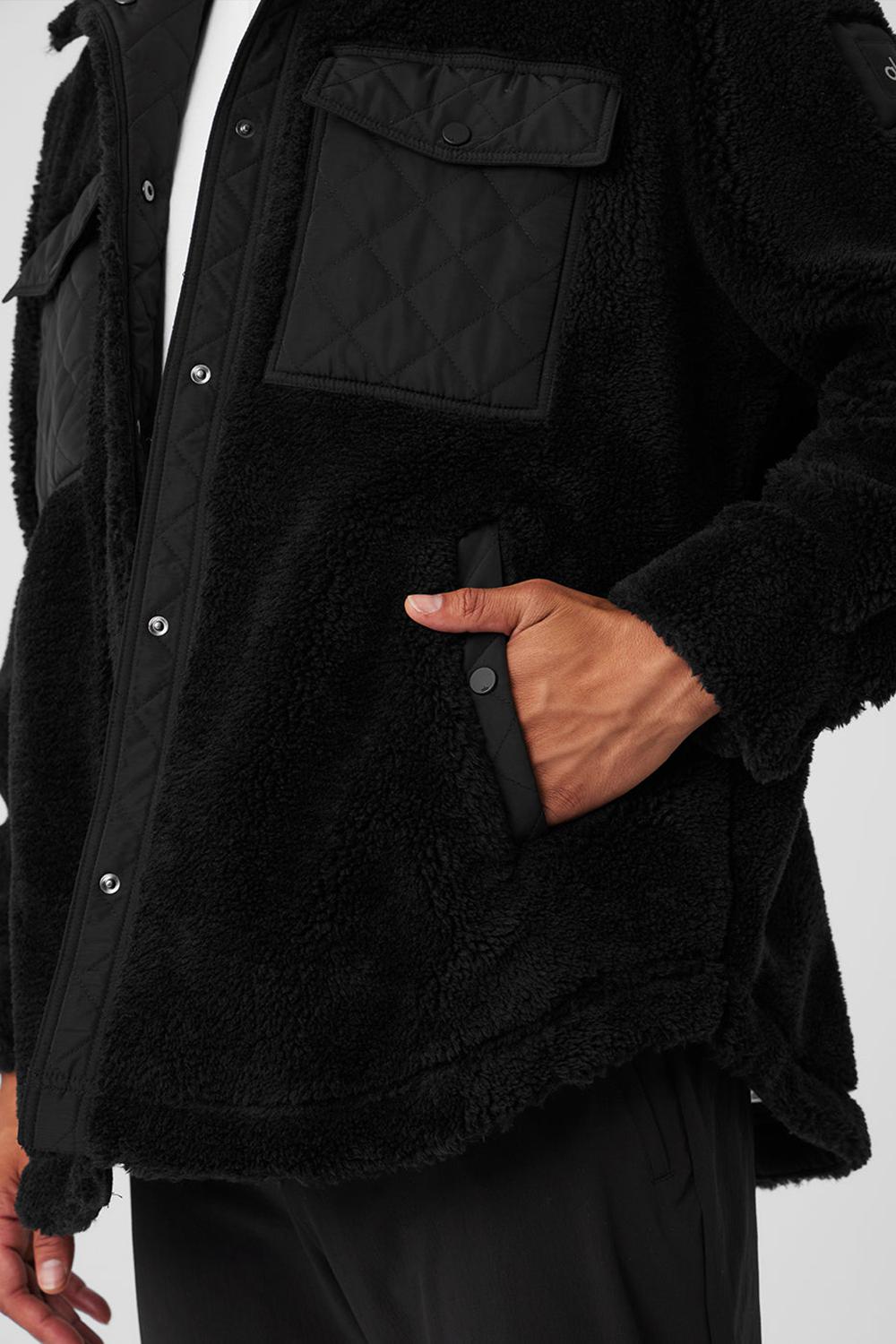 Alo Yoga Sherpa Edge Shacket Miesten Takit Mustat | Suomi  8936-QTDAG