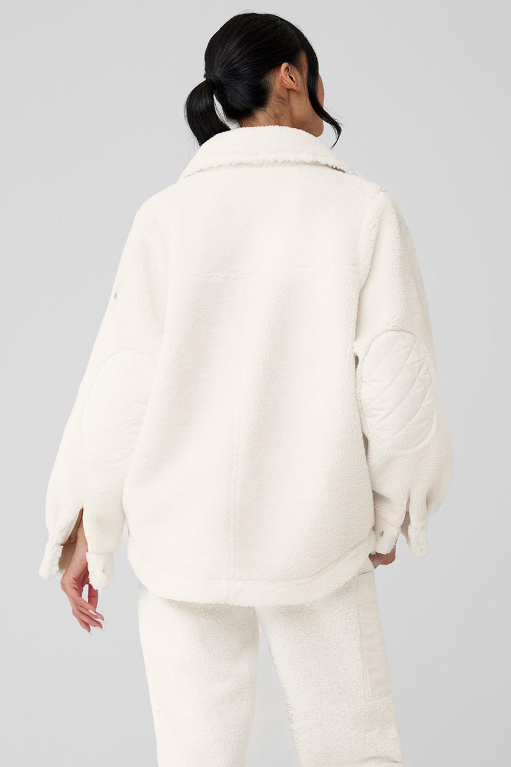 Alo Yoga Sherpa Edge Shacket Naisten Takit Ivory | Suomi  2681-VGWKT