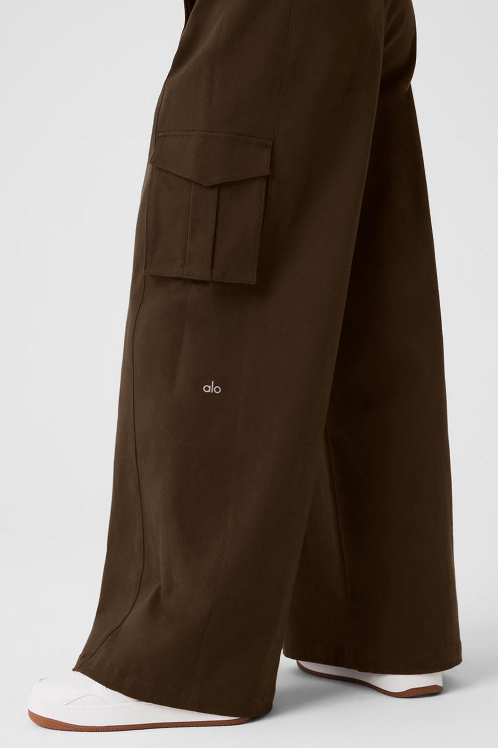 Alo Yoga Show Off Cargo Wide Leg Naisten Housut Espresso | Suomi  8290-ZLHAP