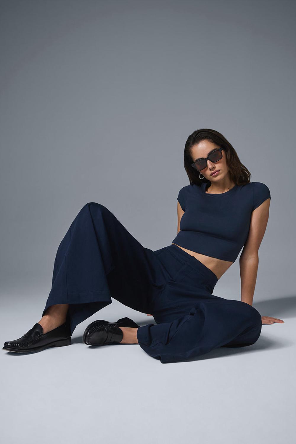 Alo Yoga Show Off Cargo Wide Leg Naisten Housut Laivastonsininen | Suomi  5704-QKCLB