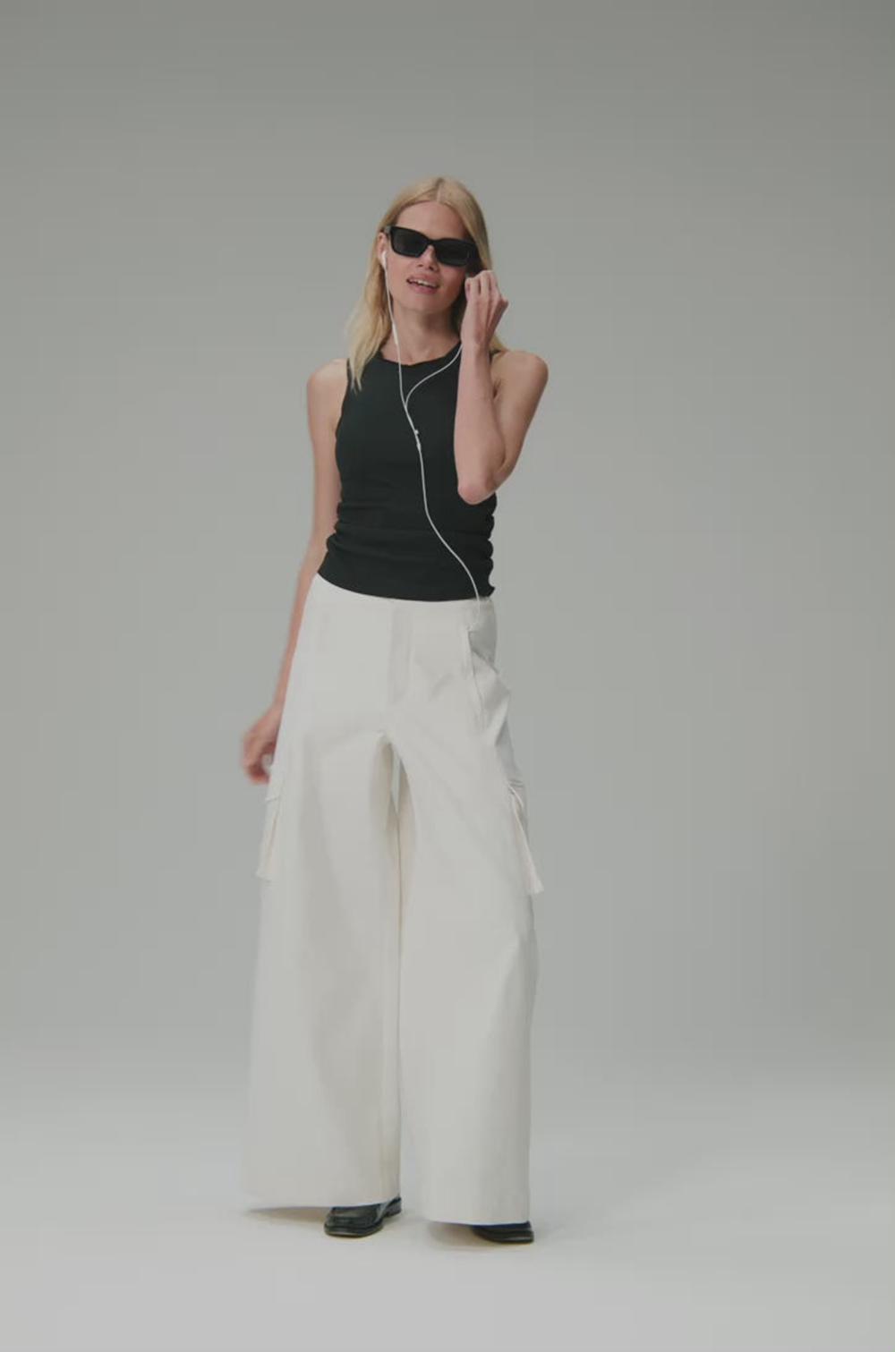 Alo Yoga Show Off Cargo Wide Leg (Regular) Naisten Housut Ivory | Suomi  8062-LAZUQ