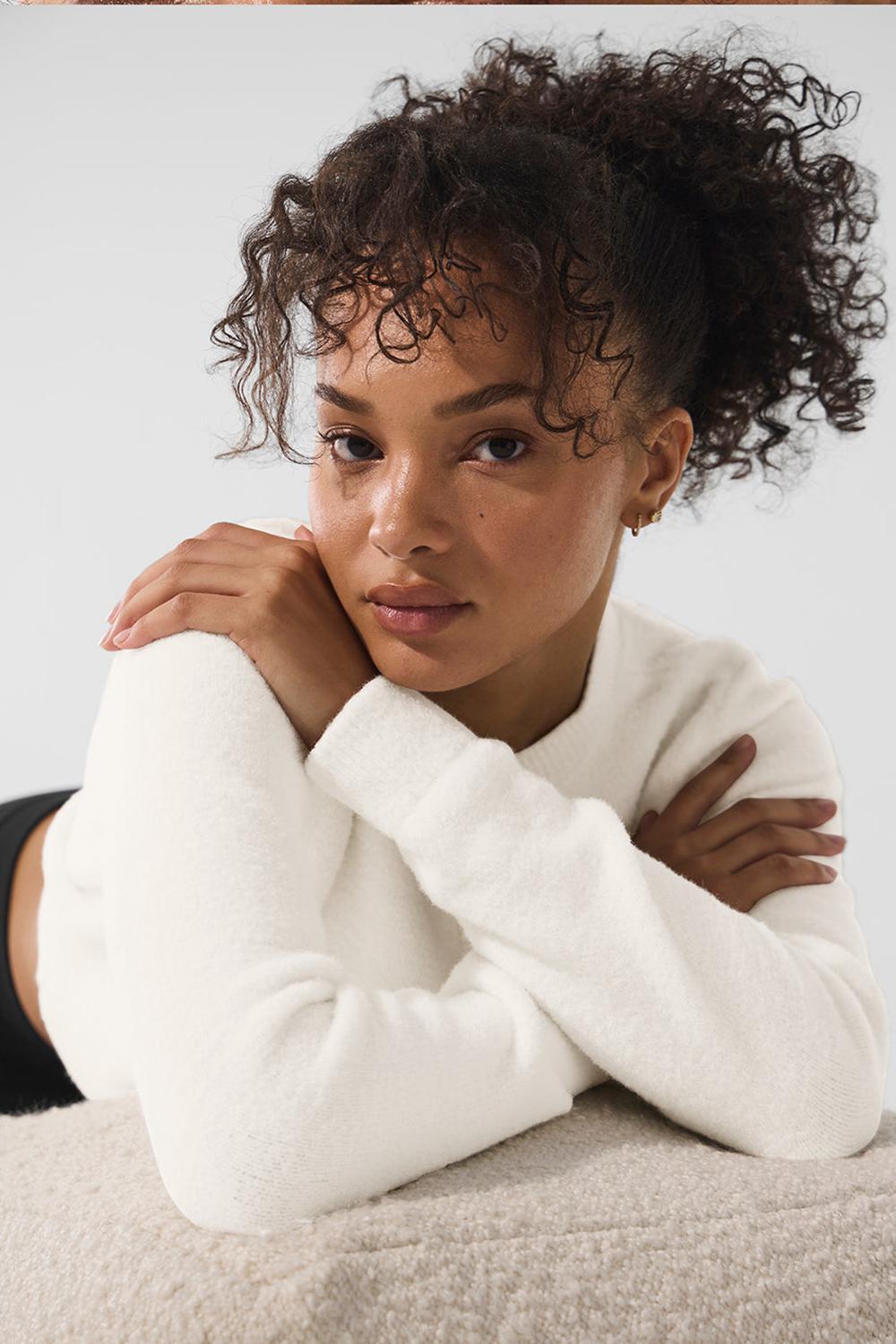 Alo Yoga Snuggle Up Sweater Cropped Naisten Neuletakki Ivory | Suomi  5084-GNUPC