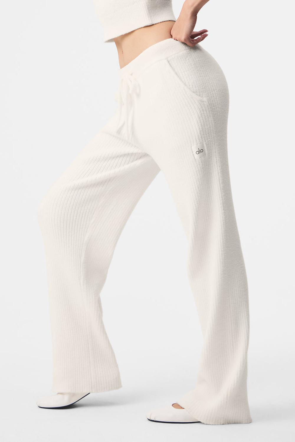 Alo Yoga Snuggle Up Sweater High-Waist Wide Leg Naisten Housut Ivory | Suomi  0745-TXIWK