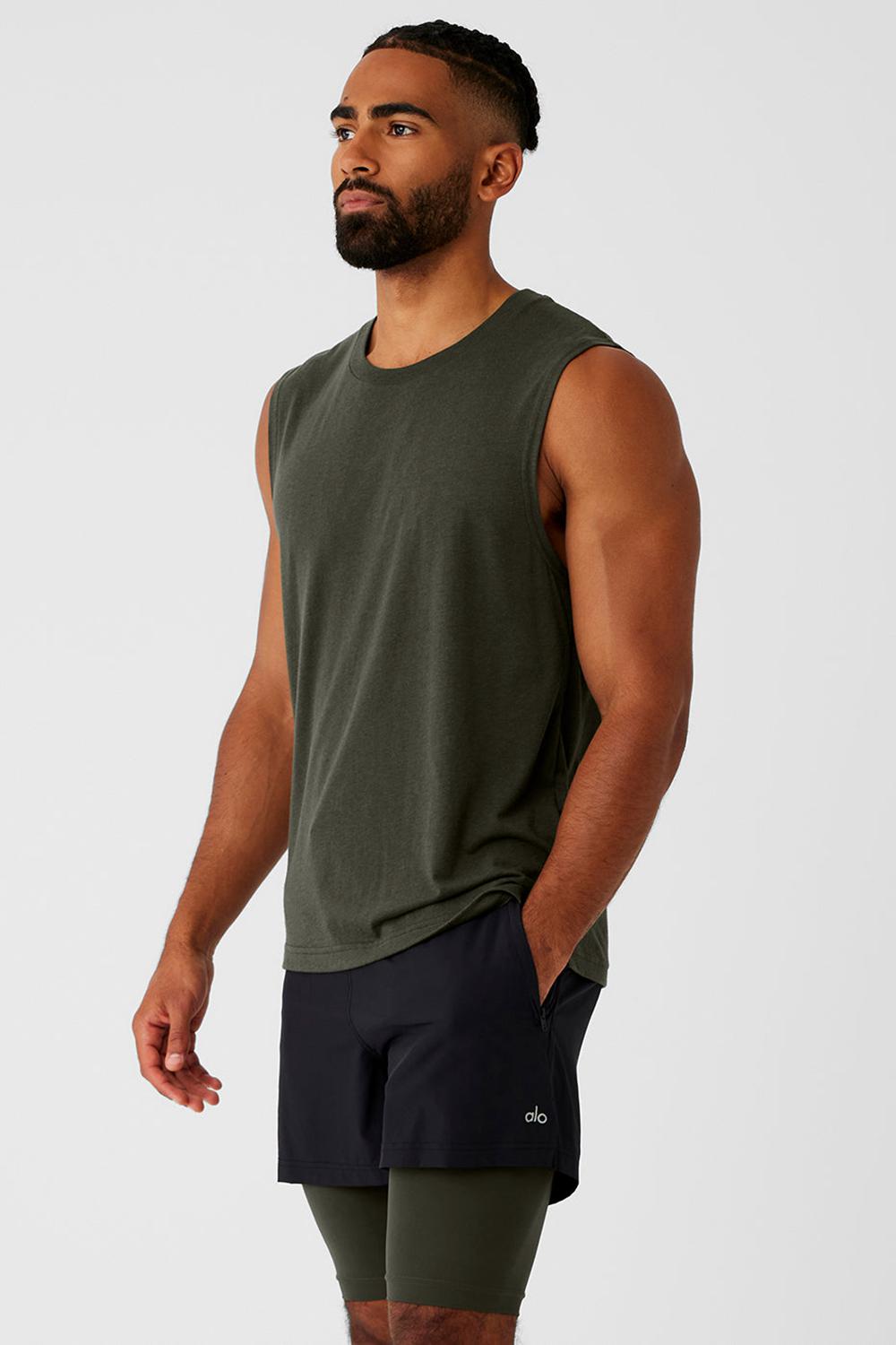 Alo Yoga The Triumph Muscle Miesten Juoksupaidat Vihreä | Suomi  4286-HZGTW
