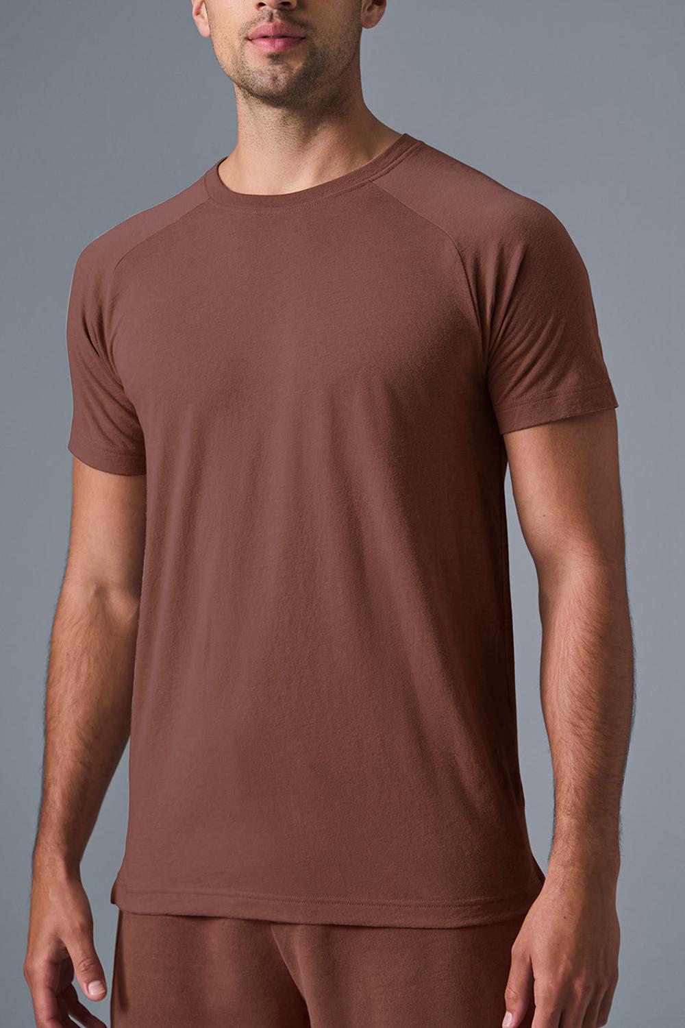 Alo Yoga Triumph Raglan Miesten Juoksupaidat Chestnut | Suomi  7145-DROIK