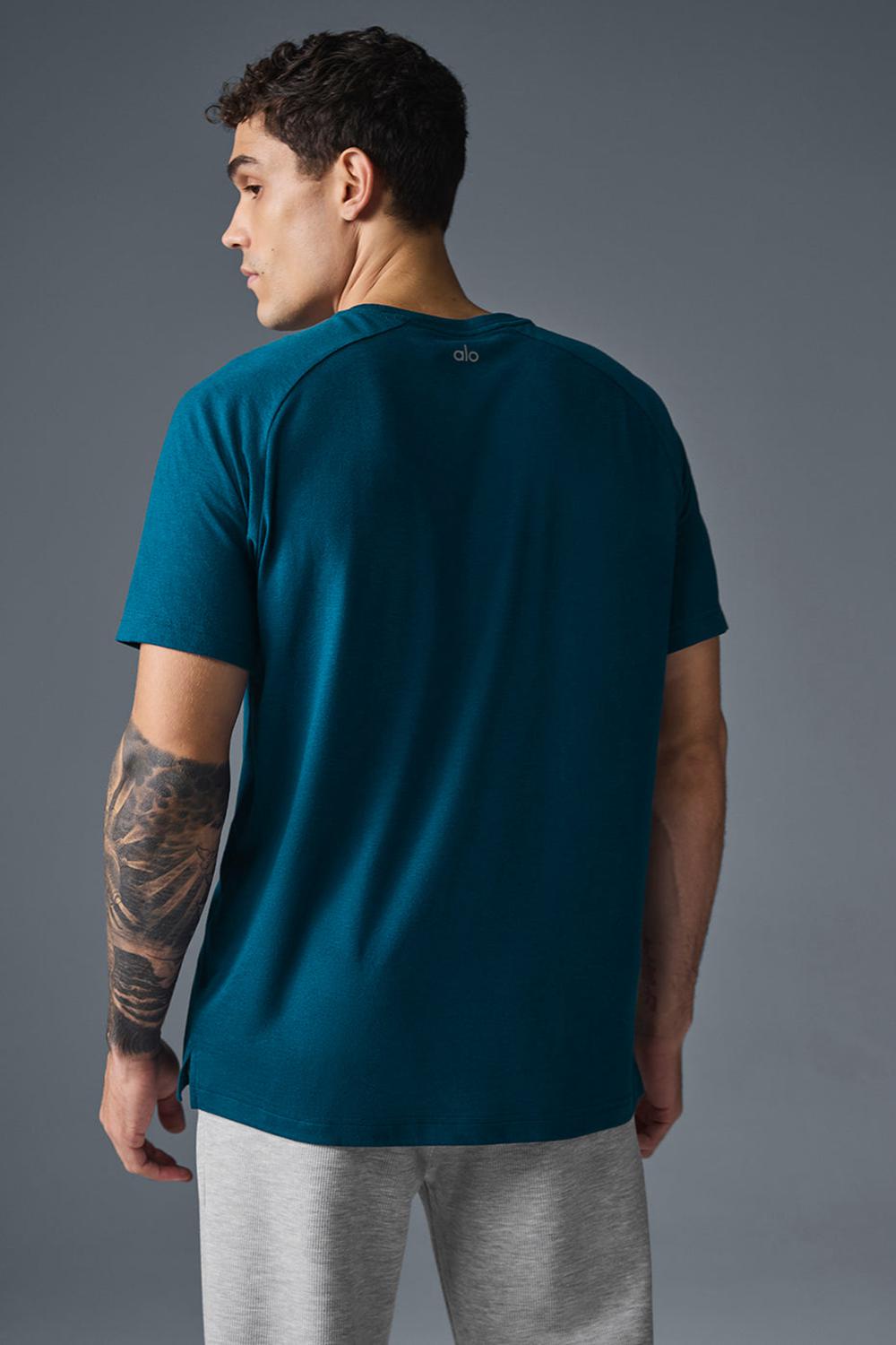Alo Yoga Triumph Raglan Miesten Juoksupaidat Sininen | Suomi  3820-FWTDM